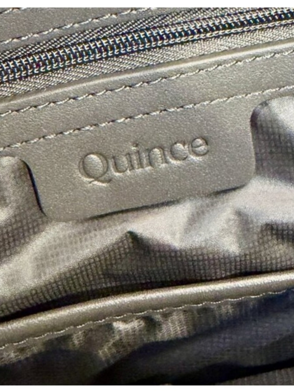 QUINCE Transit Quilted Small Crossbody Tote Charcoal EUC - Picture 2 of 8